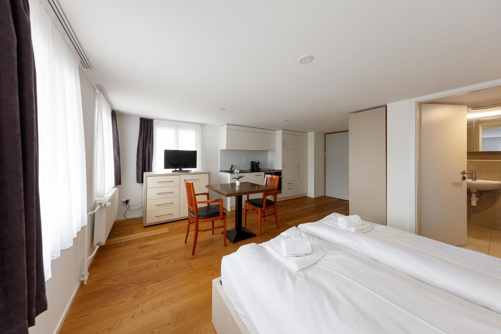 Welcome Hotel - Hellbuehl Self-Check-In Buitenkant foto