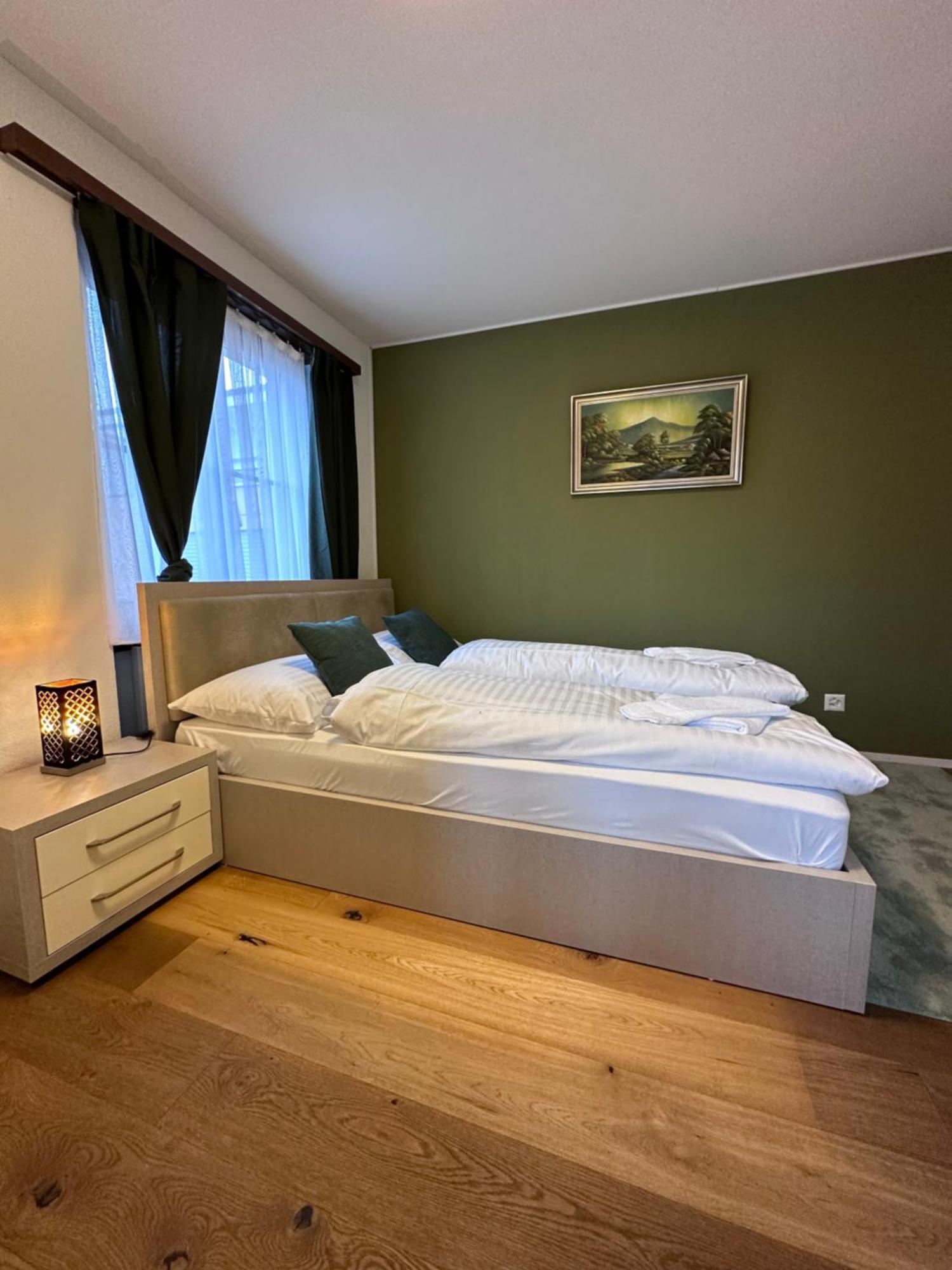 Welcome Hotel - Hellbuehl Self-Check-In Buitenkant foto